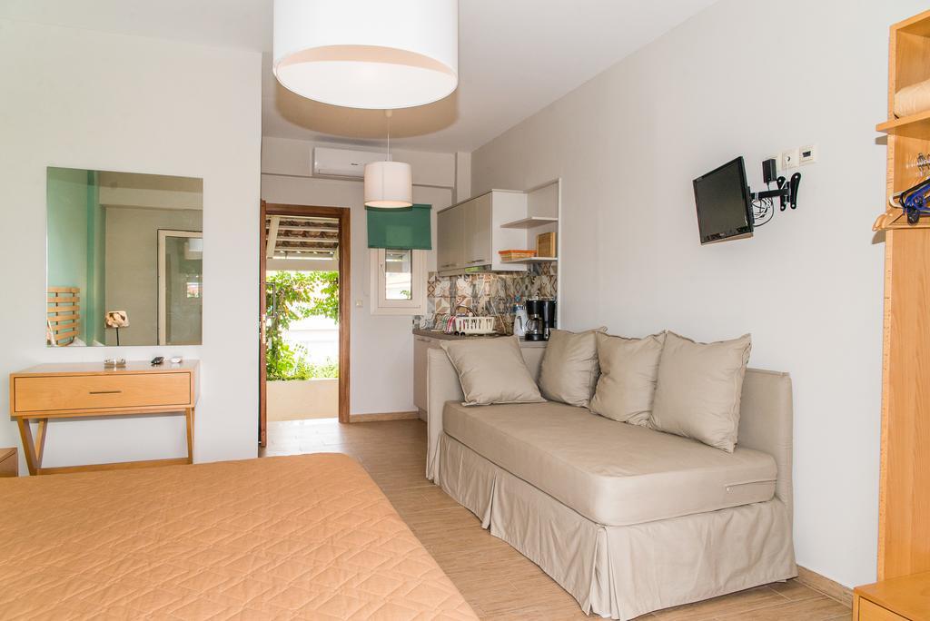 Lemonia Accommodations Agios Sostis  Esterno foto